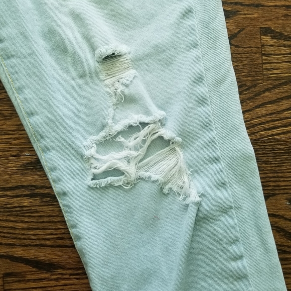 🚫SOLD🚫NoBoundaries ▪︎ Juniors Distressed Jeans - Picture 9 of 15